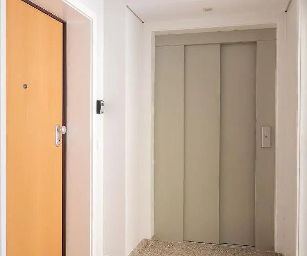 Wanderlust, By Bolhão Residences Porto