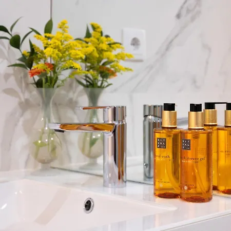 Wanderlust, By Bolhao Residences アパート *