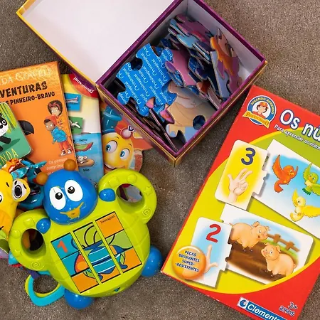 アパート Wanderlust, By Bolhao Residences ポルト