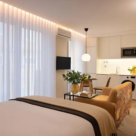 Wanderlust, By Bolhao Residences * 波尔图
